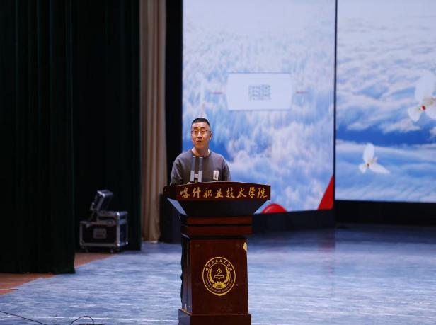 f9e354ef73ba2fcb547ab222d14d351d