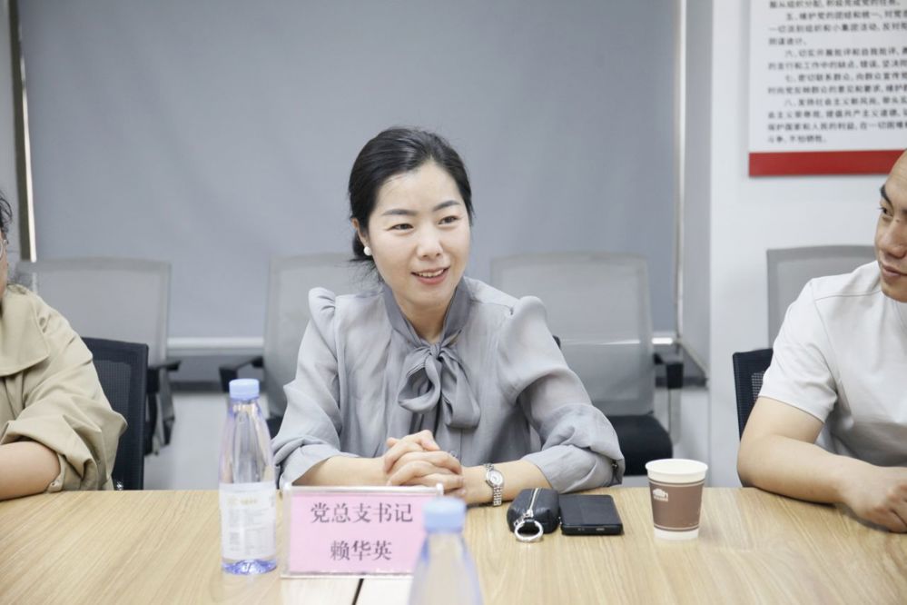 9e9a2596abc4769754f24d227a3d949a