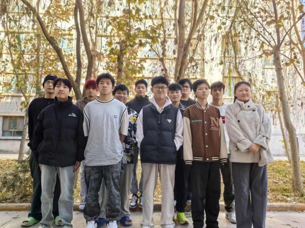 mmexport1764299352826