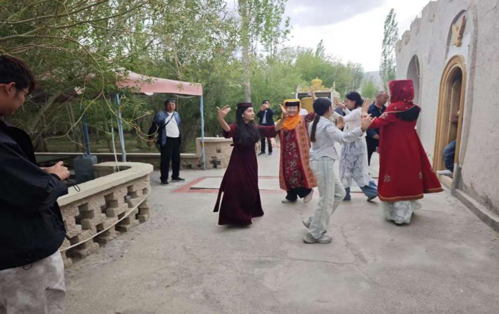 c251317785780c89ad6818c53a7de113