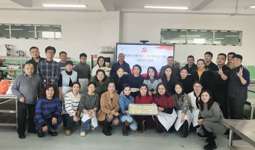 党建引领聚合力，饺子飘香迎冬至  —现代纺织服装设计学院党总支组织开展十二月主题党日活动