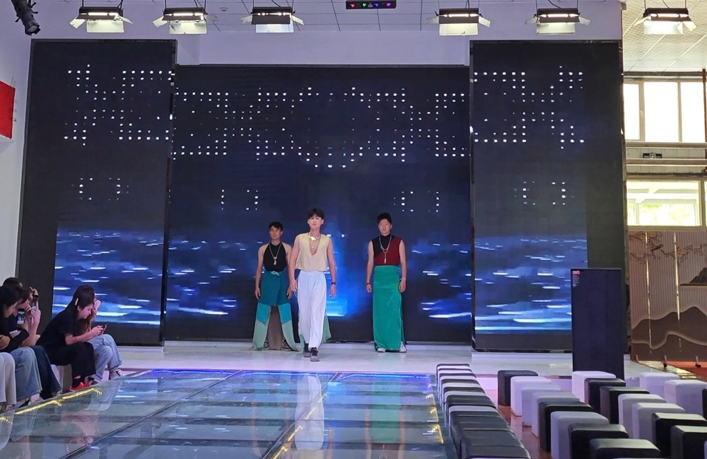 030066f426d34b7894f5e0e608831295.jpeg 030066f426d34b7894f5e0e608831295.jpeg