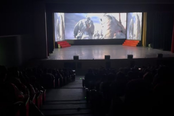 红色光影映初心 青春奋进担使命——喀什职业技术学院组织观看红色电影主题团课