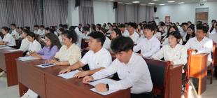 喀什职业技术学院2025-2026学年青马班开班仪式顺利举行