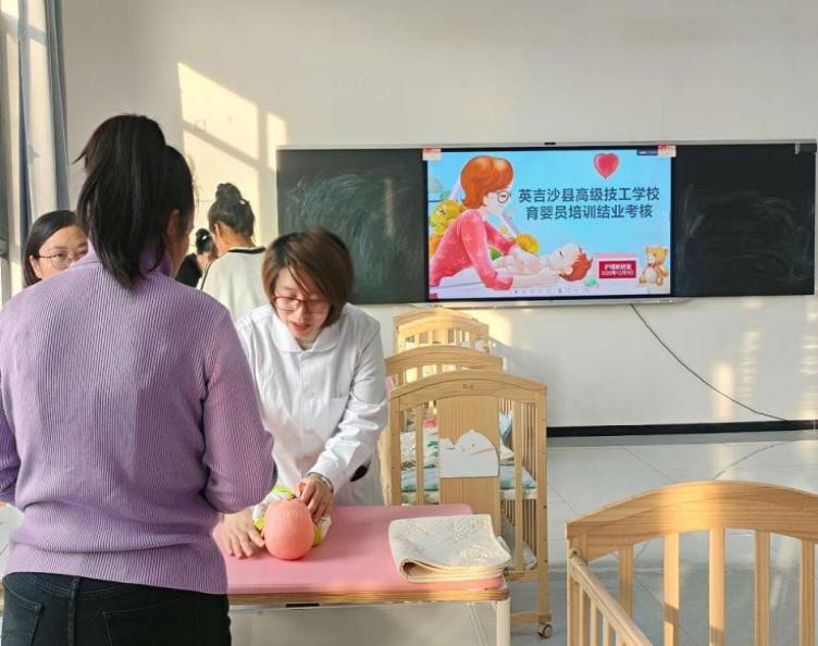 4c81802f8d513f7ccb5ef7bd9a1ae0fc