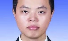 资助干事黄松——奖学金、助学金、助学贷款、网络舆情监测等学生工作